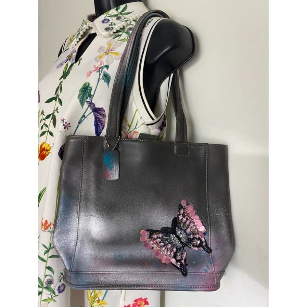 COACH Vintage Leather Crossbody Gray Silver - Picture 9 of 13